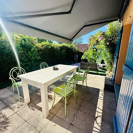 Maison Avec Jardin Et Piscine La Motte  Exterior photo