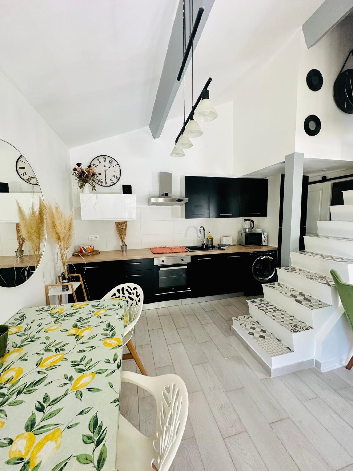 Maison Avec Jardin Et Piscine Holiday home *